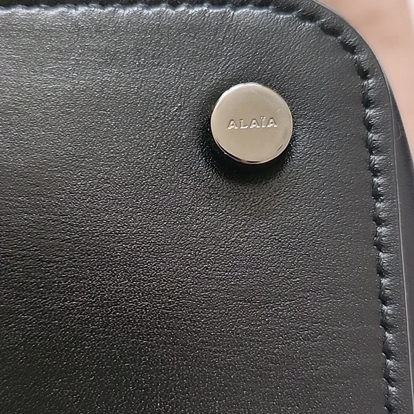 Alaia tote bag - Picture 11 of 11